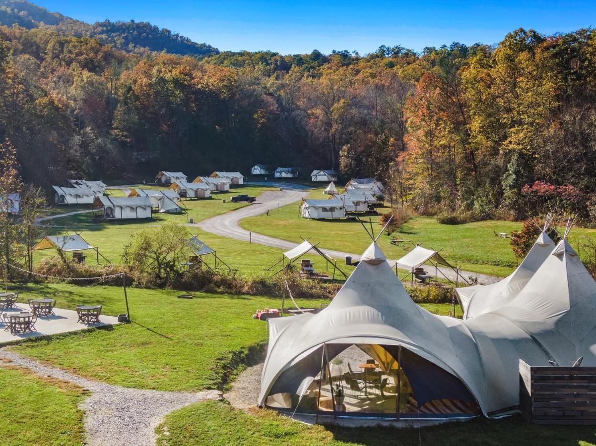 Under Canvas Great Smoky Mountains Hotel Pigeon Forge Exterior foto